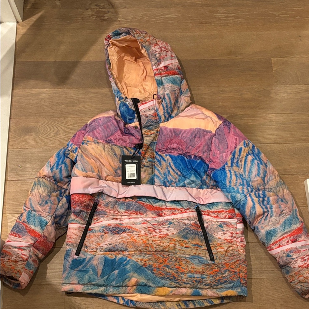 NWT THE VERY WARM Anorak Puffer - Mischelle Moy